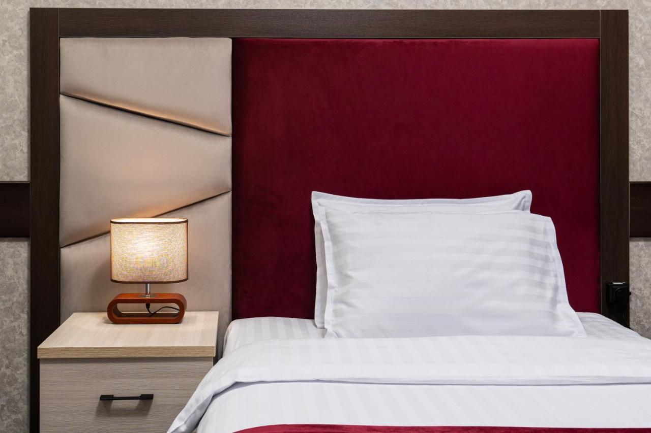 Shahzoda Grand Hotel - "Best Hotel Award Winner" Solnechnyy Ngoại thất bức ảnh