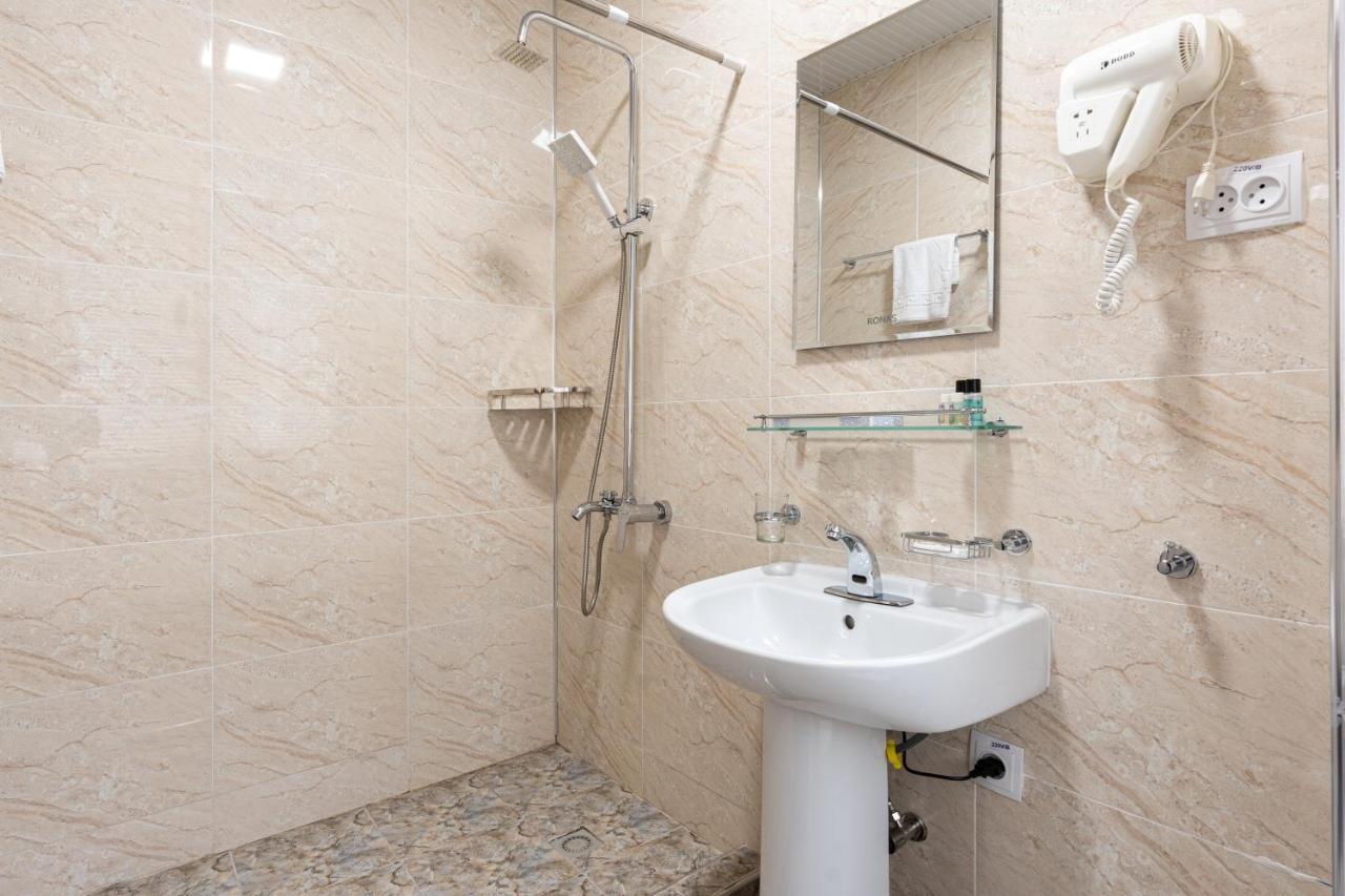 Shahzoda Grand Hotel - "Best Hotel Award Winner" Solnechnyy Ngoại thất bức ảnh