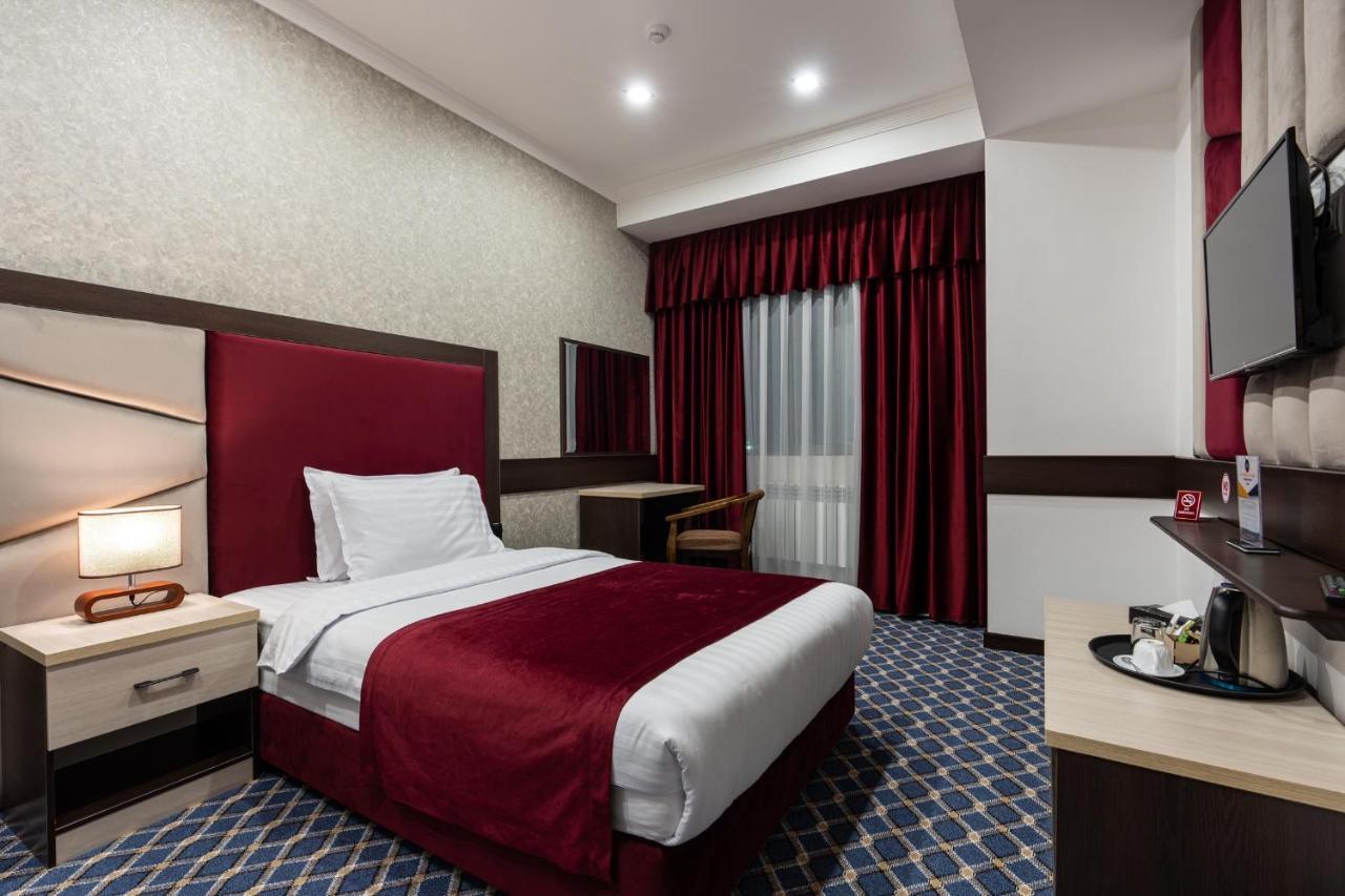 Shahzoda Grand Hotel - "Best Hotel Award Winner" Solnechnyy Ngoại thất bức ảnh