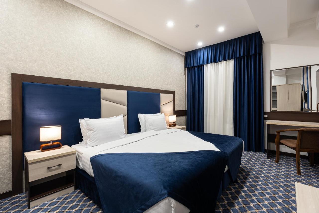 Shahzoda Grand Hotel - "Best Hotel Award Winner" Solnechnyy Ngoại thất bức ảnh
